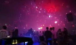 西安酒吧爆料视频最新版,揭秘夜生活幕后真相